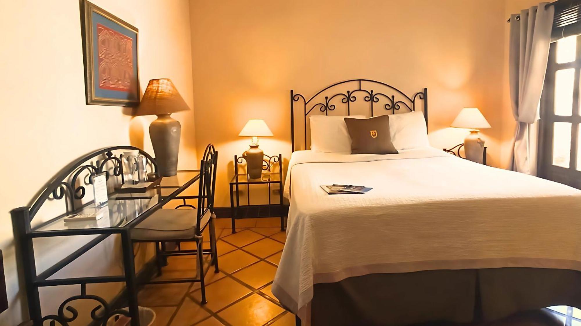 Robles, Managua, Nicaragua Hotel