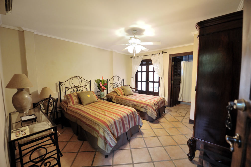 Robles, Managua, Nicaragua Hotel